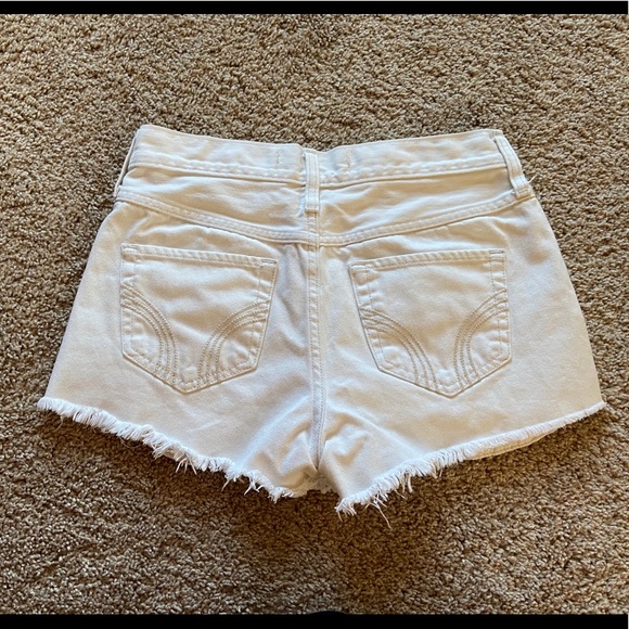 high waisted white jean shorts - Picture 2 of 3